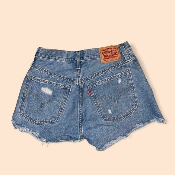 Levis 524 Too Super low Jean shorts 3JR - Picture 2 of 4
